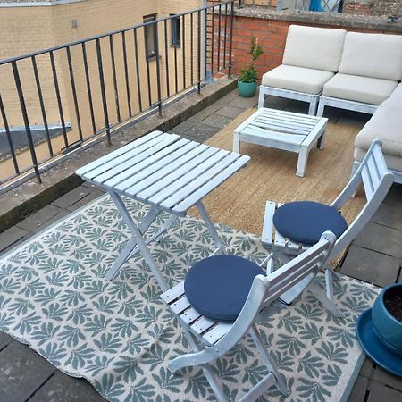 Gezellig Centraal Gelegen Penthouse Oostende Apartment Exterior foto
